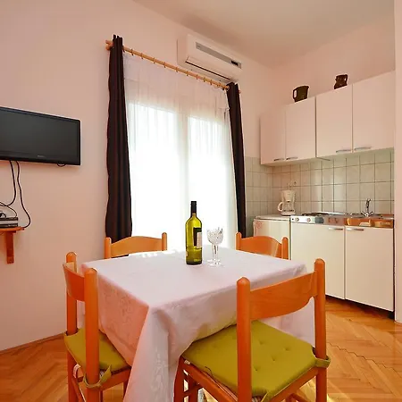 Casa de Férias Holiday Vesna Tribalj